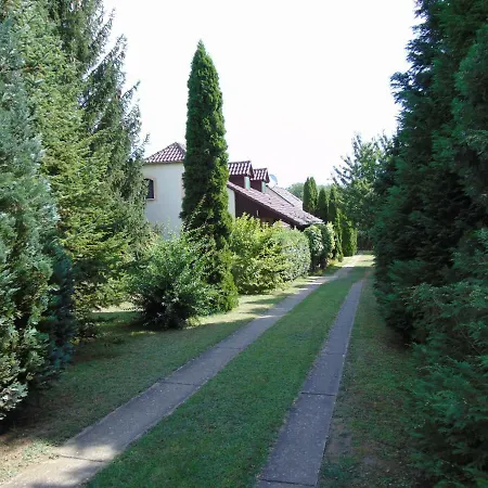 Case de vacanță Fenyo Vendeghaz